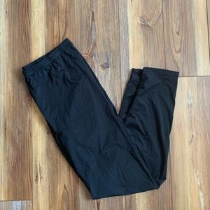 Warm Essentials Active Black Legging Size Medium